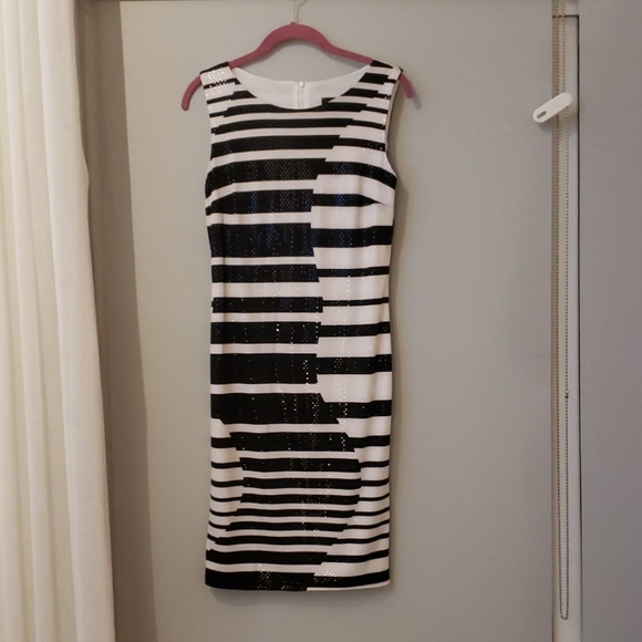 Frank Lyman Dress - Picture 1 of 3